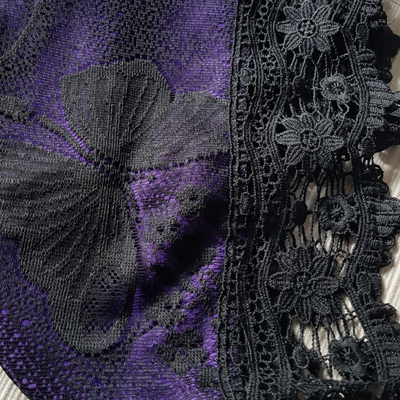 Party dress. - Picture 5 of 5